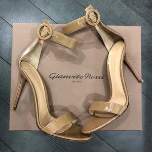 Gianvito Rossi Portofino 105 patent pumps